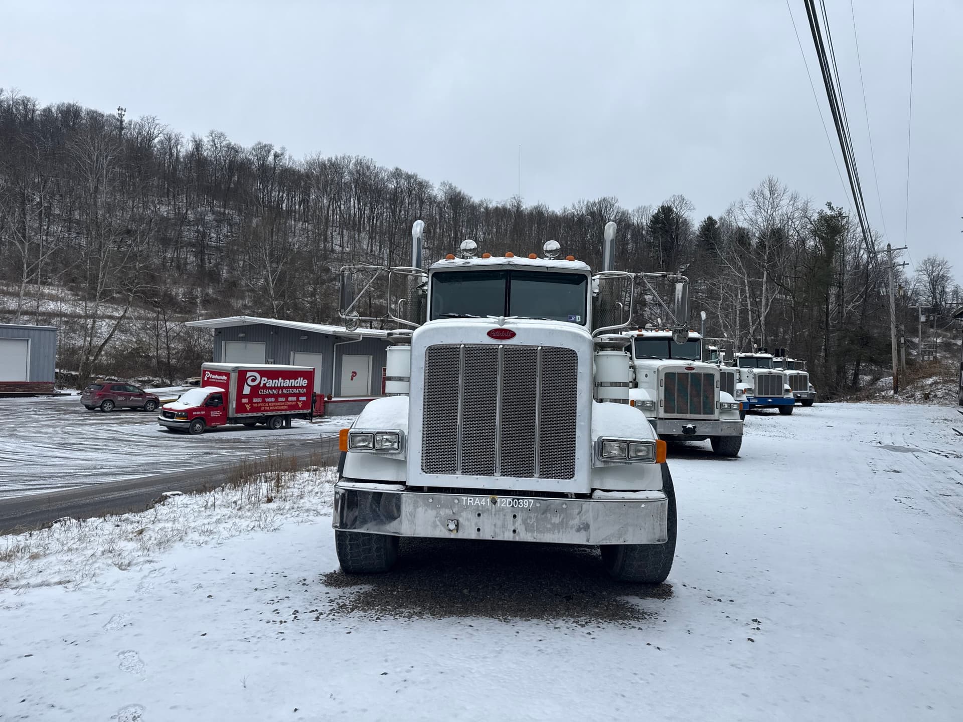 2013 Peterbilt 367 Tri-Drive