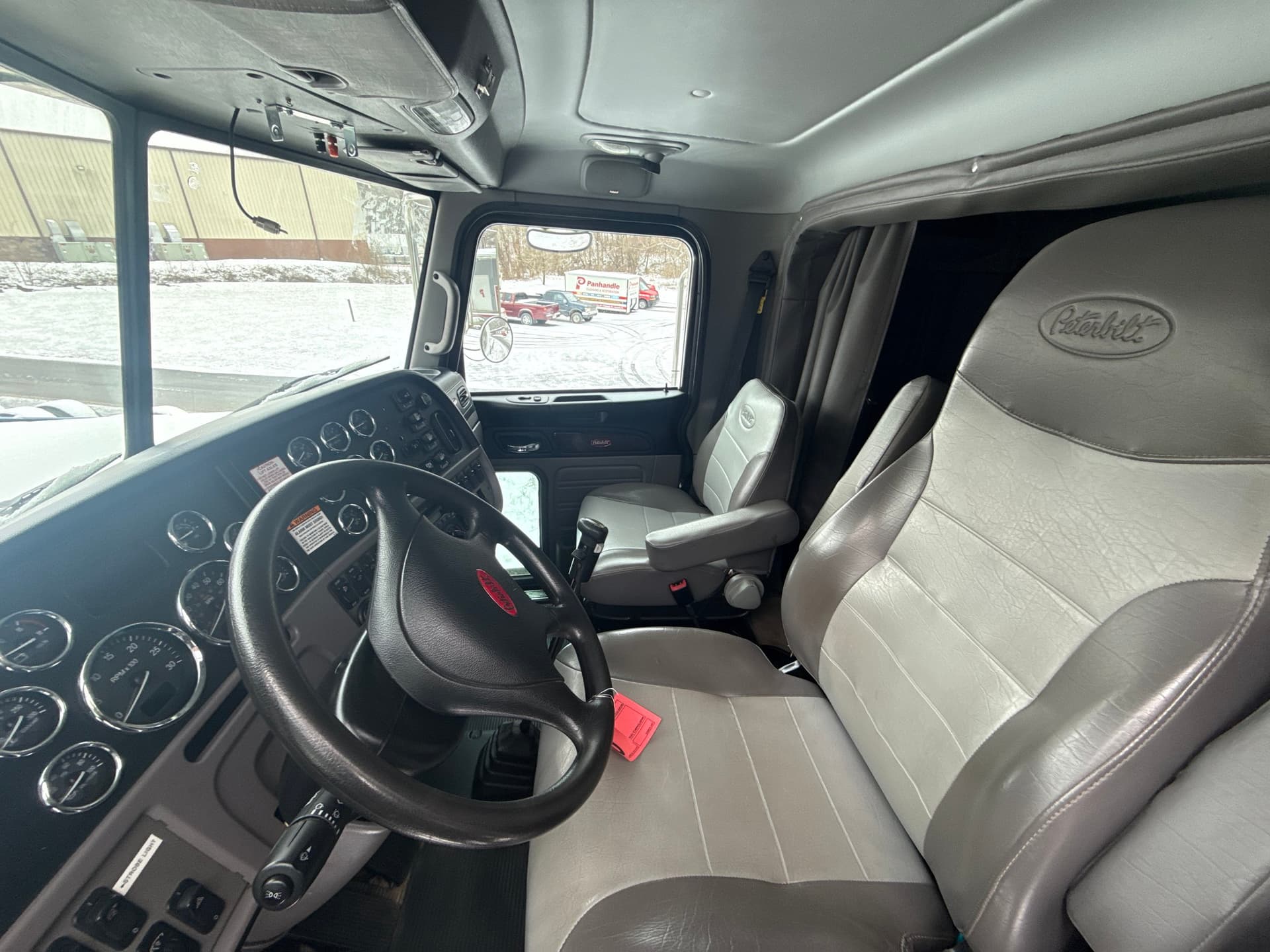 2013 Peterbilt 367 Tri-Drive