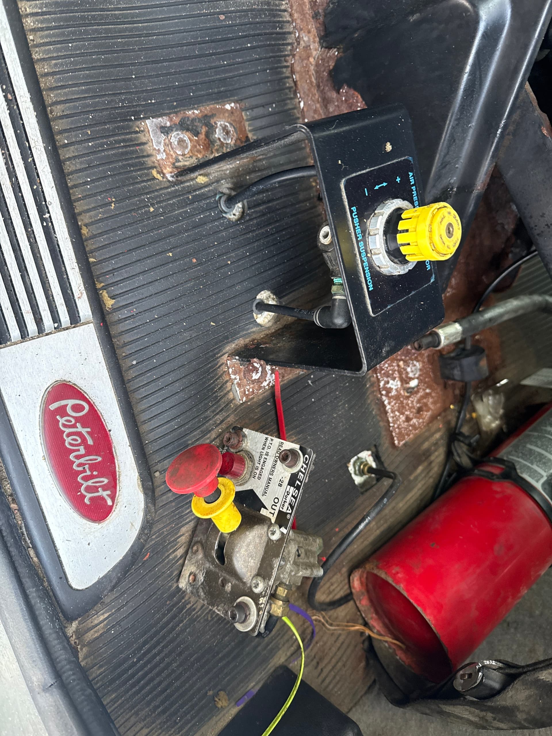 2015 Peterbilt 367 Tri-Drive with CTU Wet Kit