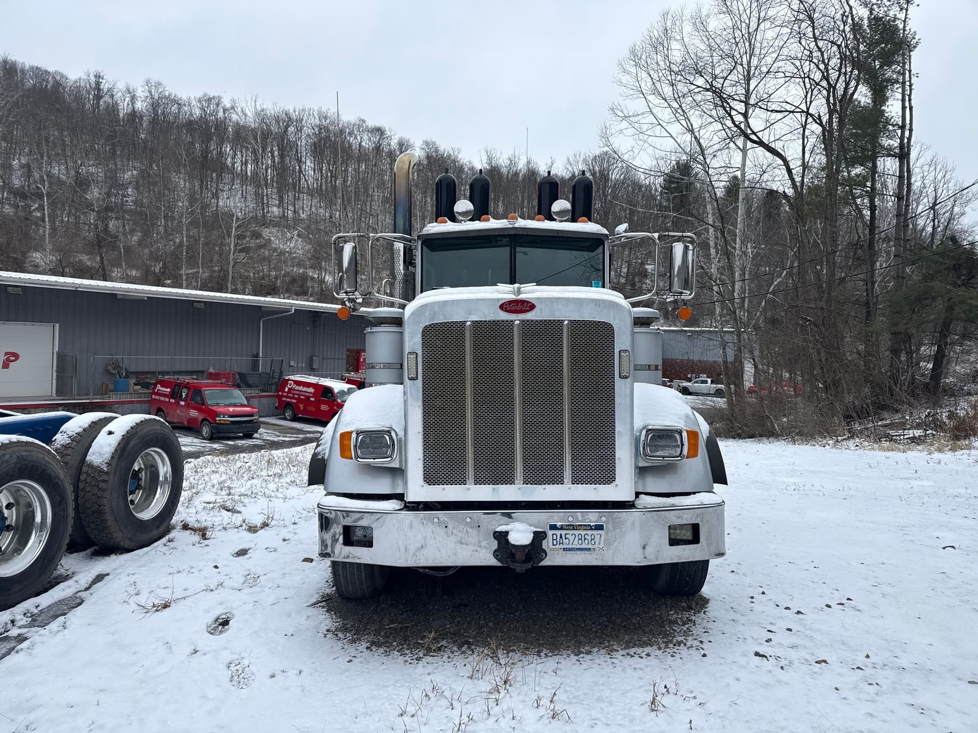 2015 Peterbilt 367 Tri-Drive with CTU Wet Kit