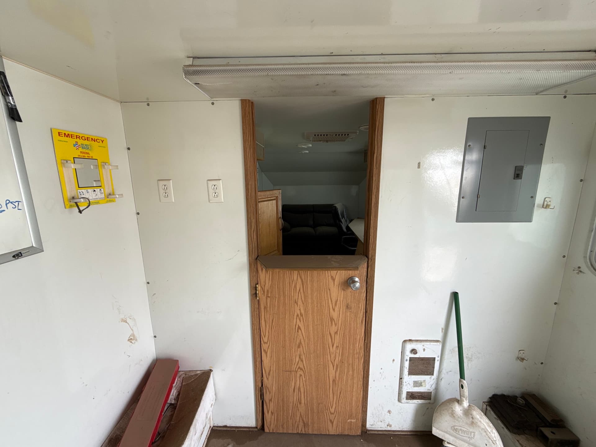 Companyman/Supervisor Shack Unit 29