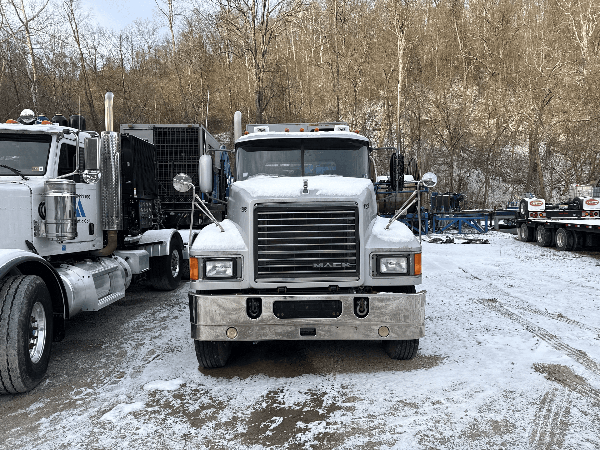 2012 Mack CHU-612